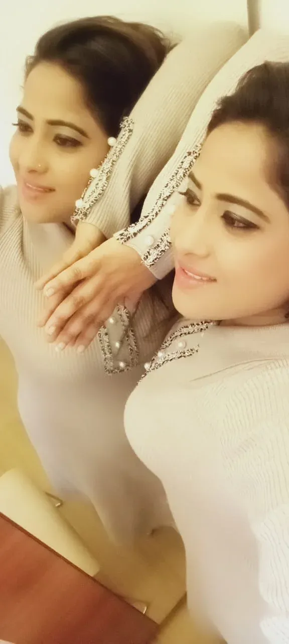 A young punjabi call girl in Rishikesh available at any time for your pleasure. Gallery Photo