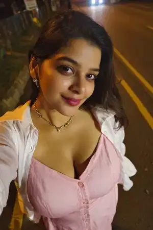 Independent Female Companion Giving Cheap Rate Service in Bhubaneswar Gallery Photo