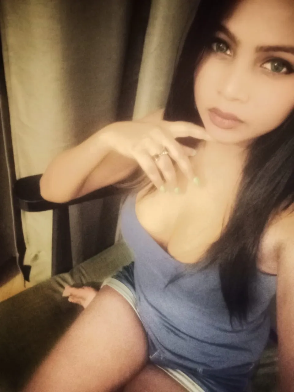 Let's enjoy this crazy delicious night with Vapi sexy college call girls Gallery Photo