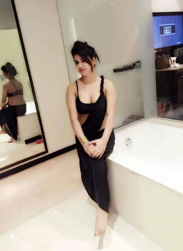 Cash Payment Available with Celebrity Call Girl in Bareilly Gallery Photo