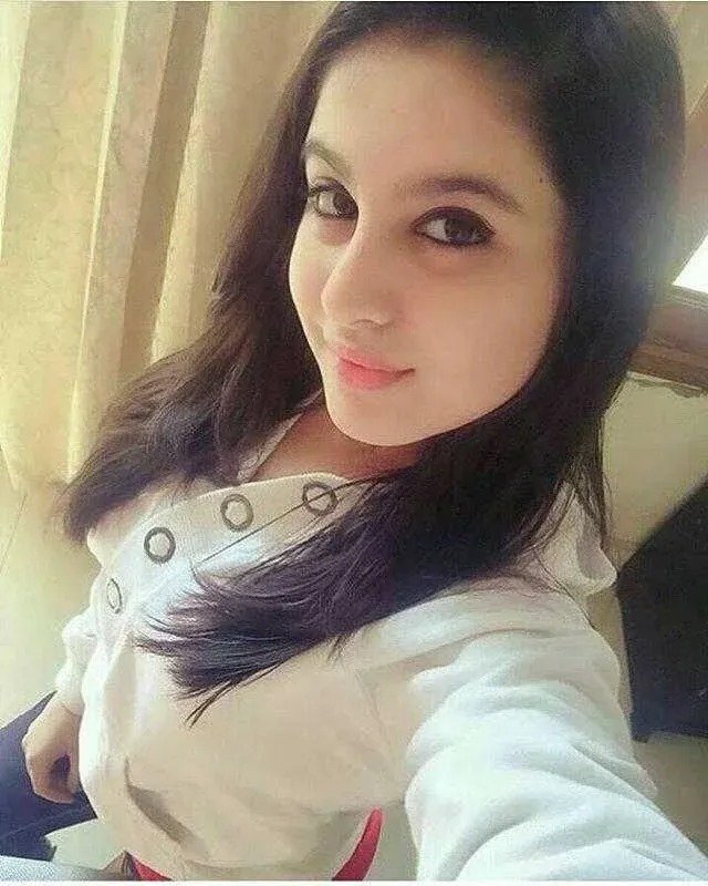 Independent Genuine High Class Luxury Call Girl in Bareilly Gallery Photo