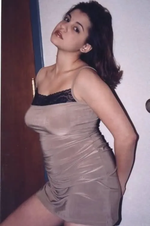 Book a Bed Ride with Playful College Call Girl in Kolkata at Low Rates