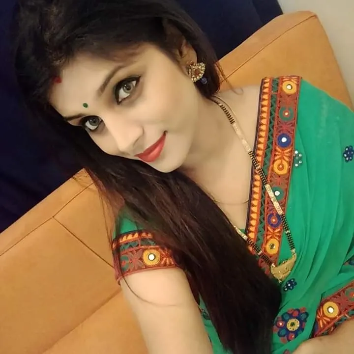 Get Extreme Happiness with No.1 Bhabi Call Girl in Kolkata