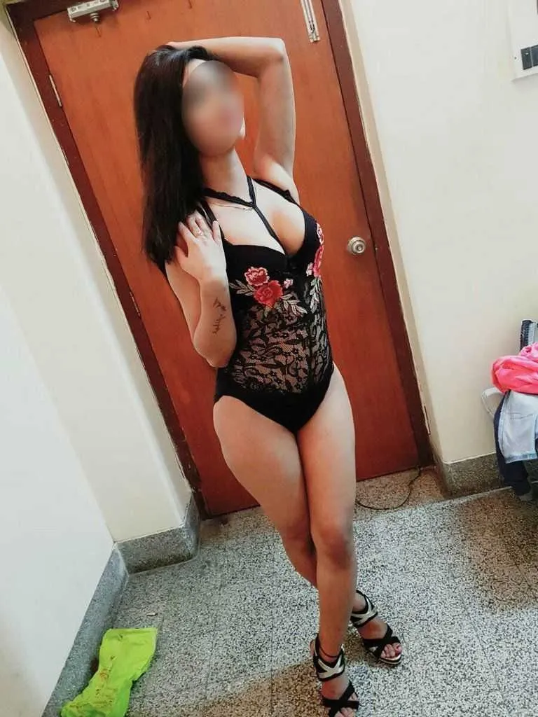 Real Girlfriend Experience (GFE) Provided by Jaipur VIP Escort Girl Gallery Photo