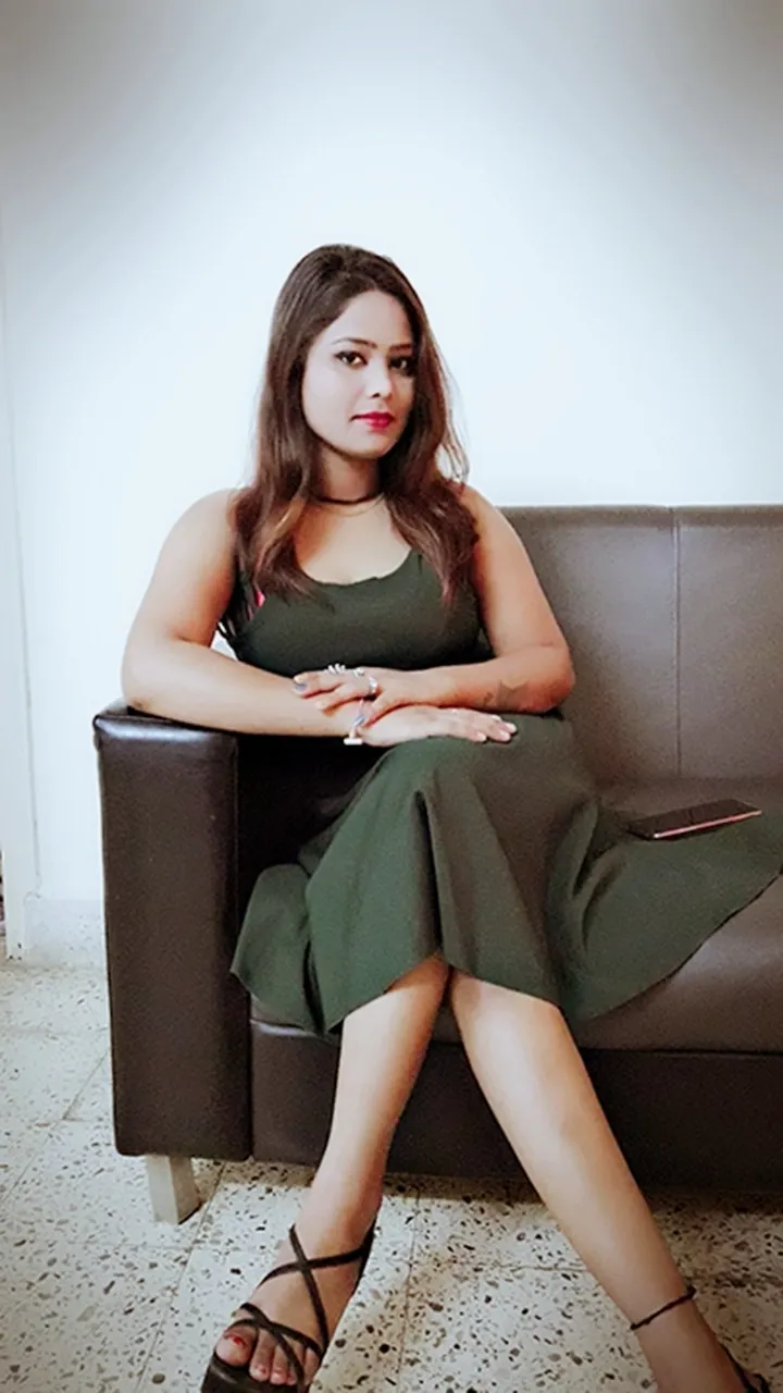 A busty hot dating call girl in Mussoorie with a genuine sexy body Gallery Photo