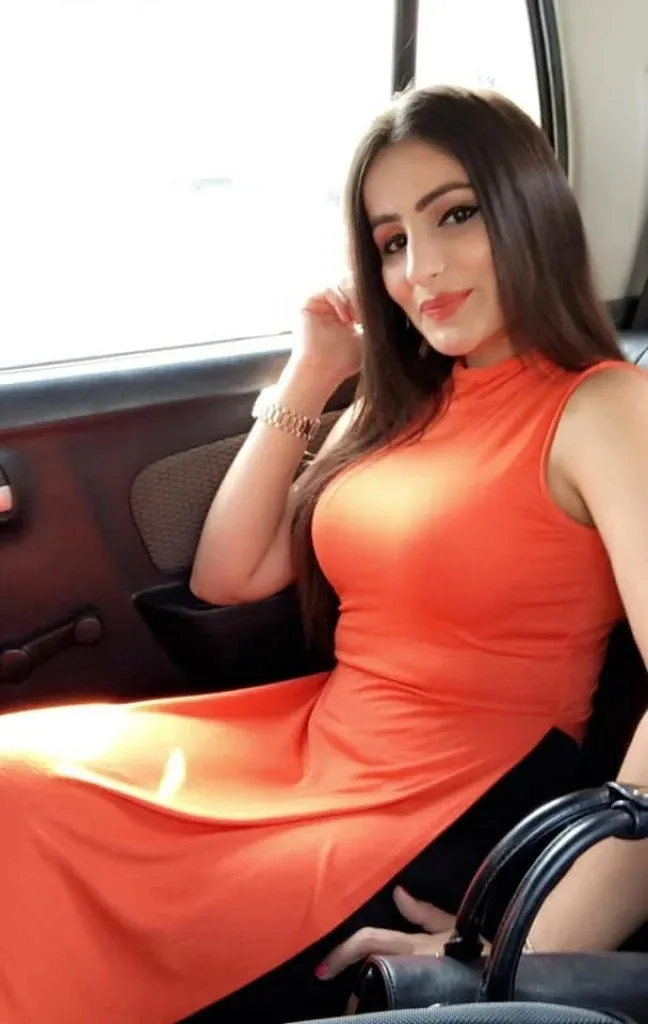 Bangalore Dating Escort Girls Provide Incall and Outcall Service at a Low Price Gallery Photo