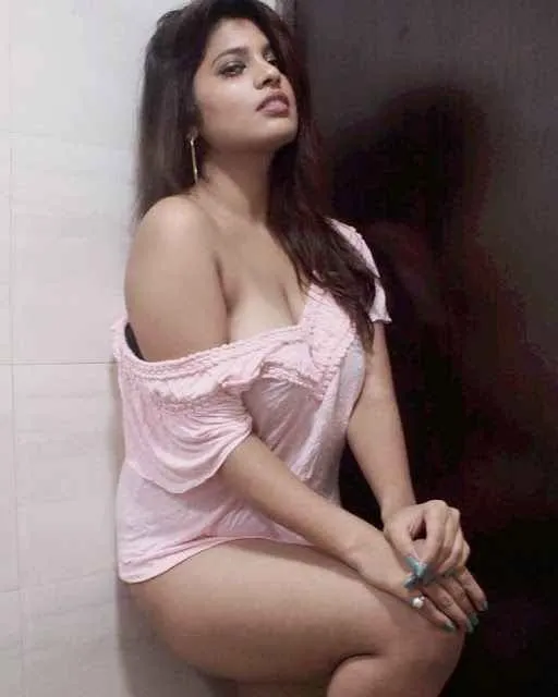 Young Dating Call Girl For 100% Satisfaction in Bhilai Gallery Photo