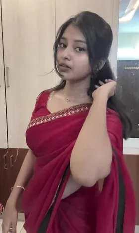 Genuine Gurgaon Bhabhi Call Girl Provides Door To Door Services Gallery Photo