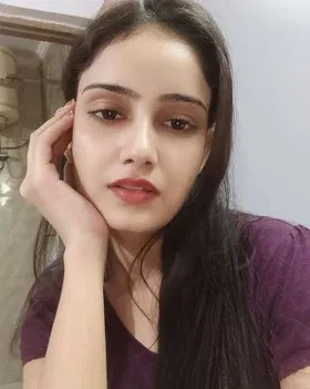 Mature Punjabi Call Girl in Hardoi For Gentle Romance Gallery Photo