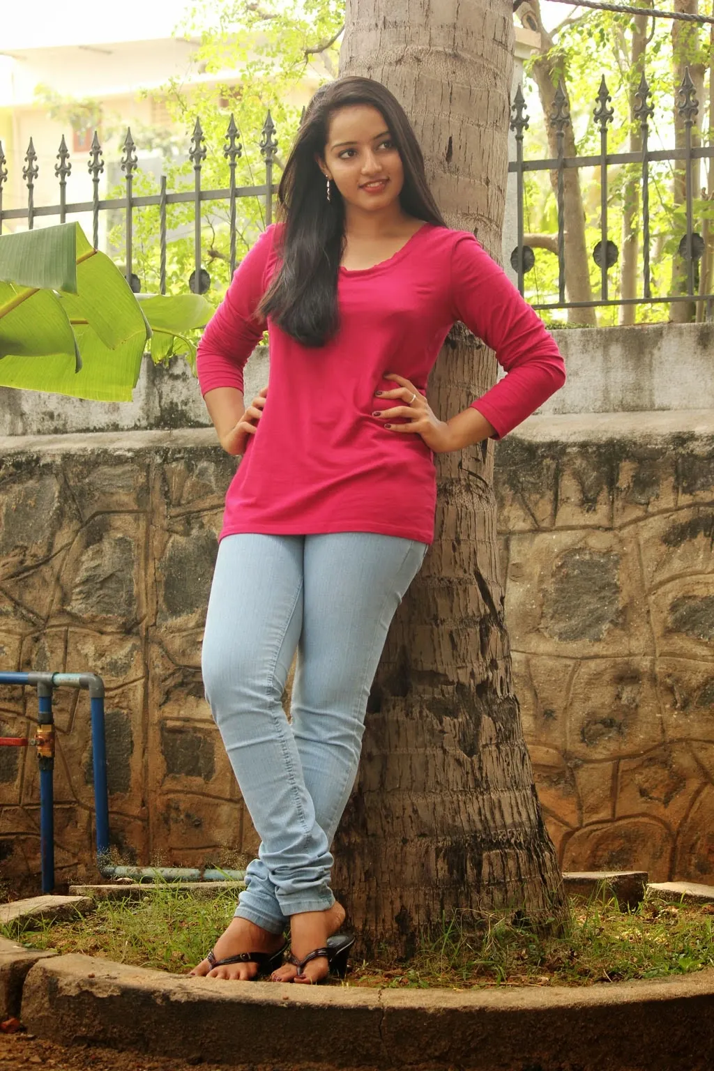 Jhansi Call Girls Provide Private Experience With Incall & Outcall Services, Book Appointment Gallery Photo