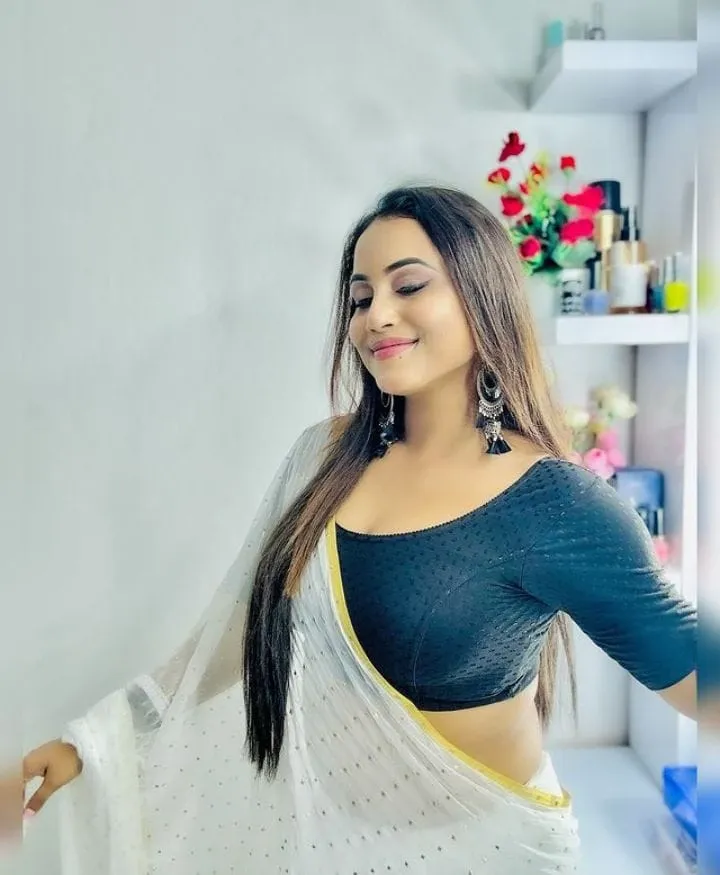 Call Girls Near Jhansi Provide Outstanding Services at Only 3000RS Gallery Photo