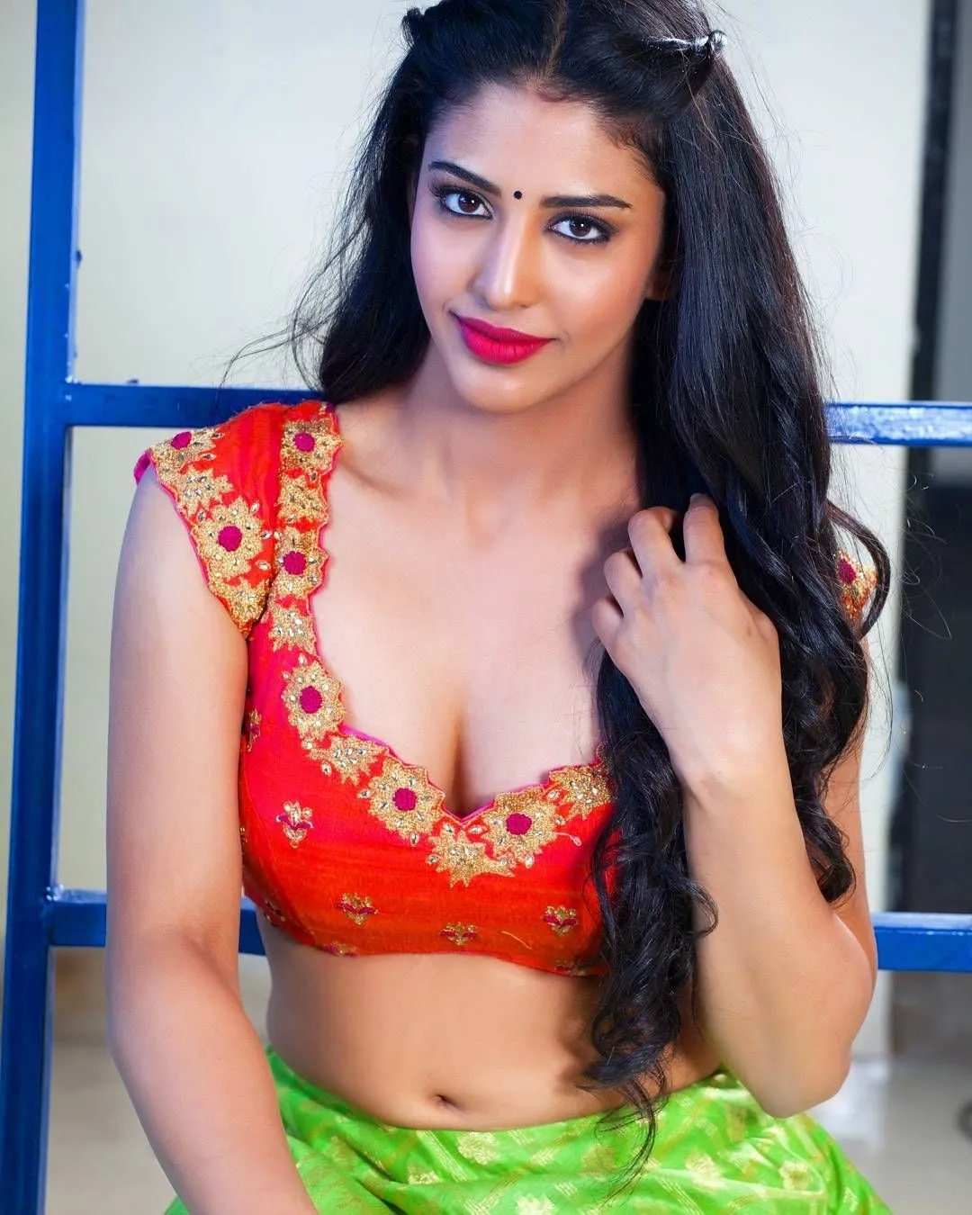 Gorgeous Jamshedpur Mallu Call Girl Available with Secure Booking Gallery Photo