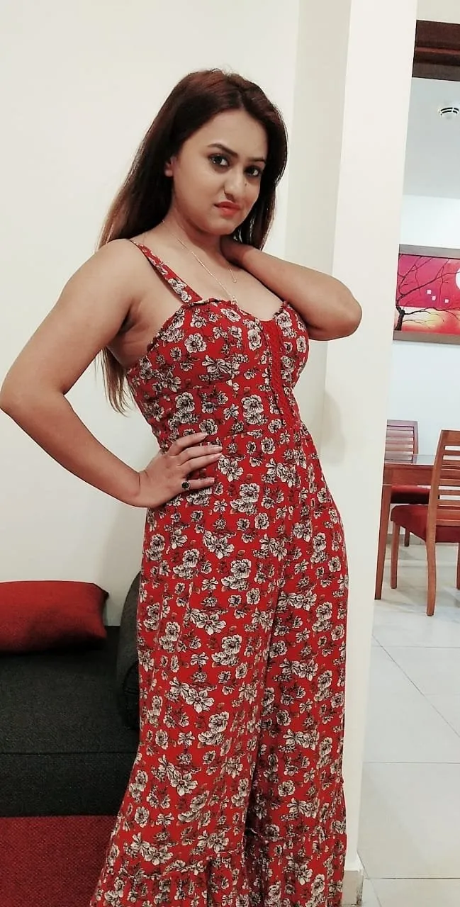 Sensual Allahabad Call Girls Providing Home Service Gallery Photo