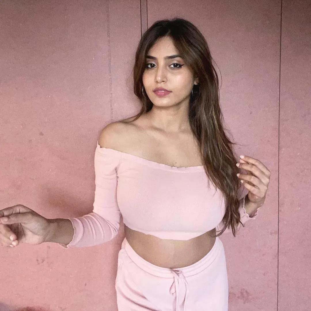 Naughty Ludhiana Elite Party Escorts Giving Playful Services to All Men