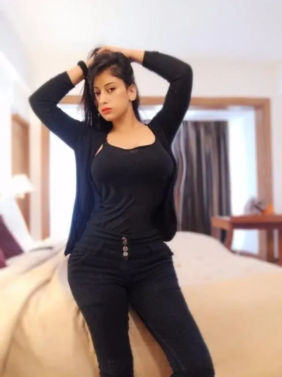 Women Seeking Men in Ludhiana, 24 Hours Available for Fun With You Gallery Photo