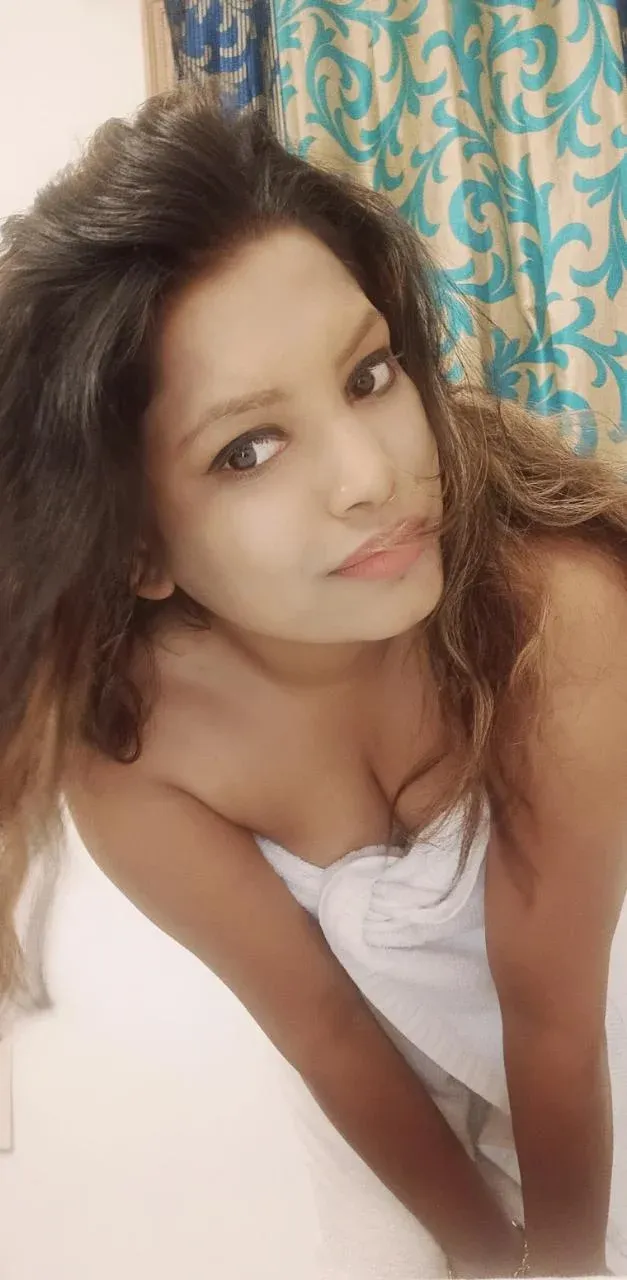 VIP College Call Girl in Ludhiana Book Now Without Any Advance Payment Gallery Photo