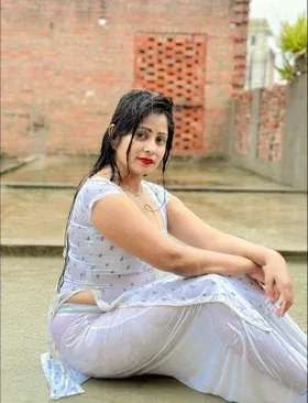 Punjabi Call Girl in Mohali With Genuine Experience, Hand To Hand Cash Payment Gallery Photo