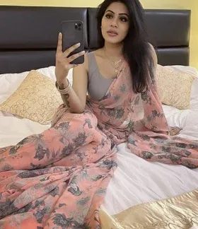 Take a Horny Journy with Morena Sexy Call Girls Gallery Photo