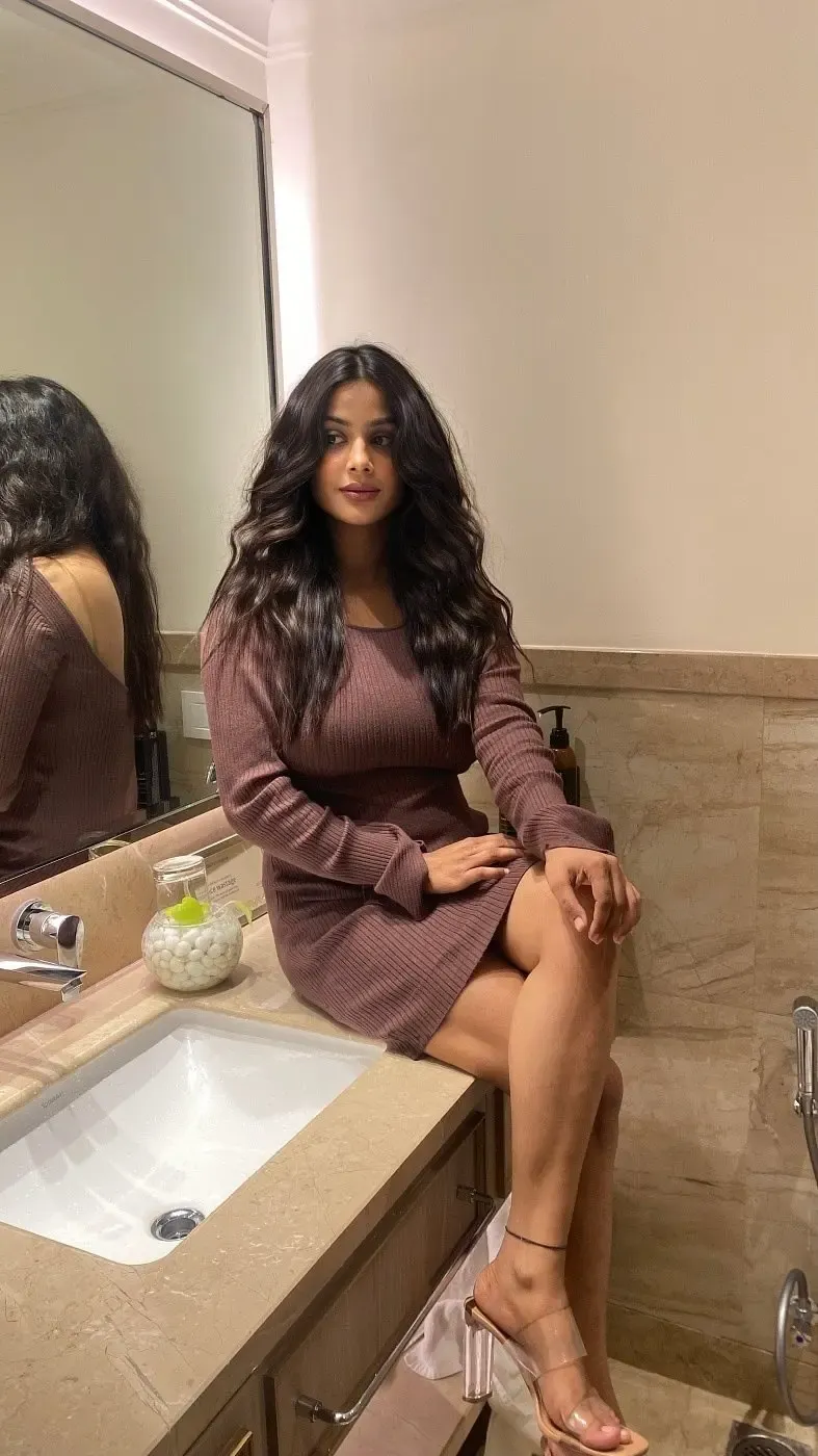 Genuine and Trustworthy Mumbai Sexy Escort Girl Awaits for You Gallery Photo