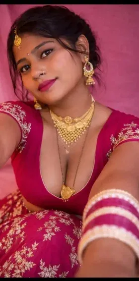Prabha A Bhabi Call Girl in Navi Mumbai Providing Safe and Secure Service Gallery Photo