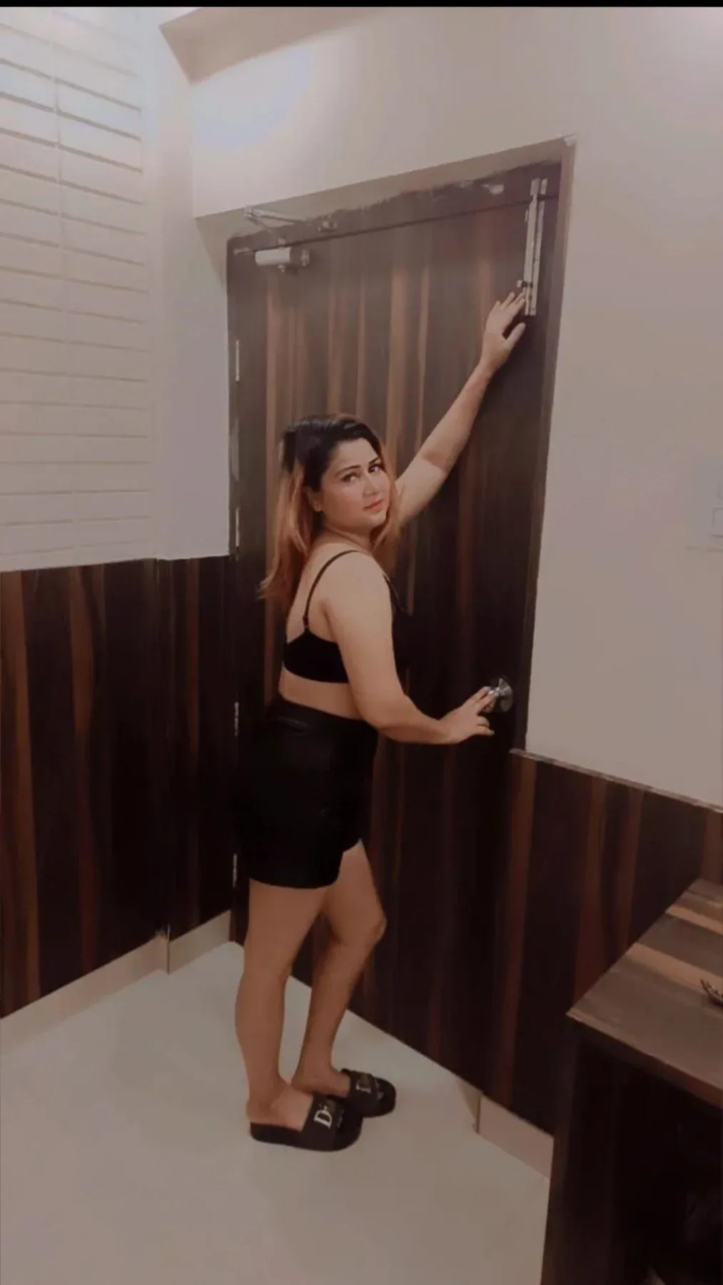 Book High Class Escort Girl in Rewari for Honeymoon-style Intimacy Gallery Photo