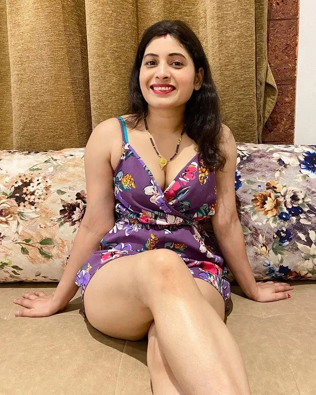 Celebrity Call Girls in Delhi Providing High Class Services Gallery Photo