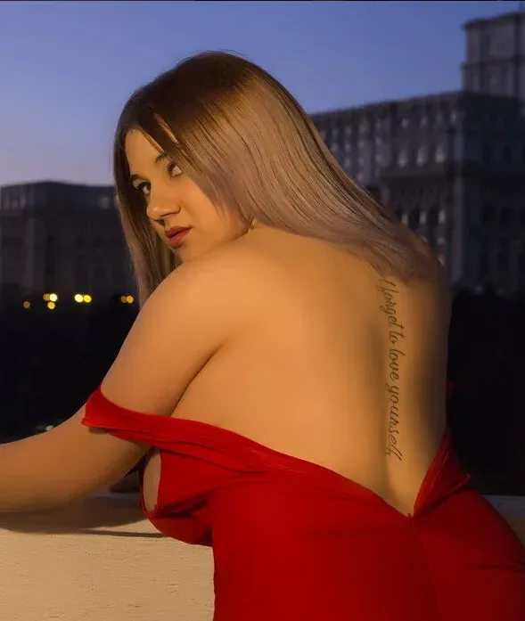 I am a Curvy Russian Call Girl in Chennai My Curves Will Lead You to Delirium and Make You a Cum Hard. Gallery Photo