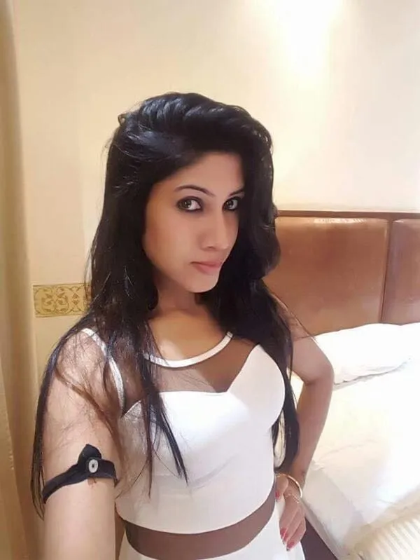 Highly Professional Newly Married Call Girl in Azamgarh No Advance Payment Need Gallery Photo