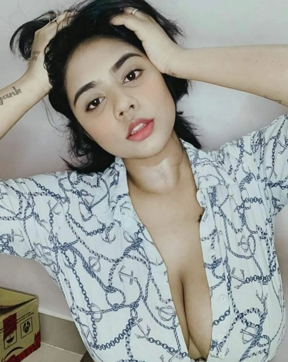 An Air Hostess Lady Willing to Satisfy You in Bed Get Contact Number for Booking Gallery Photo