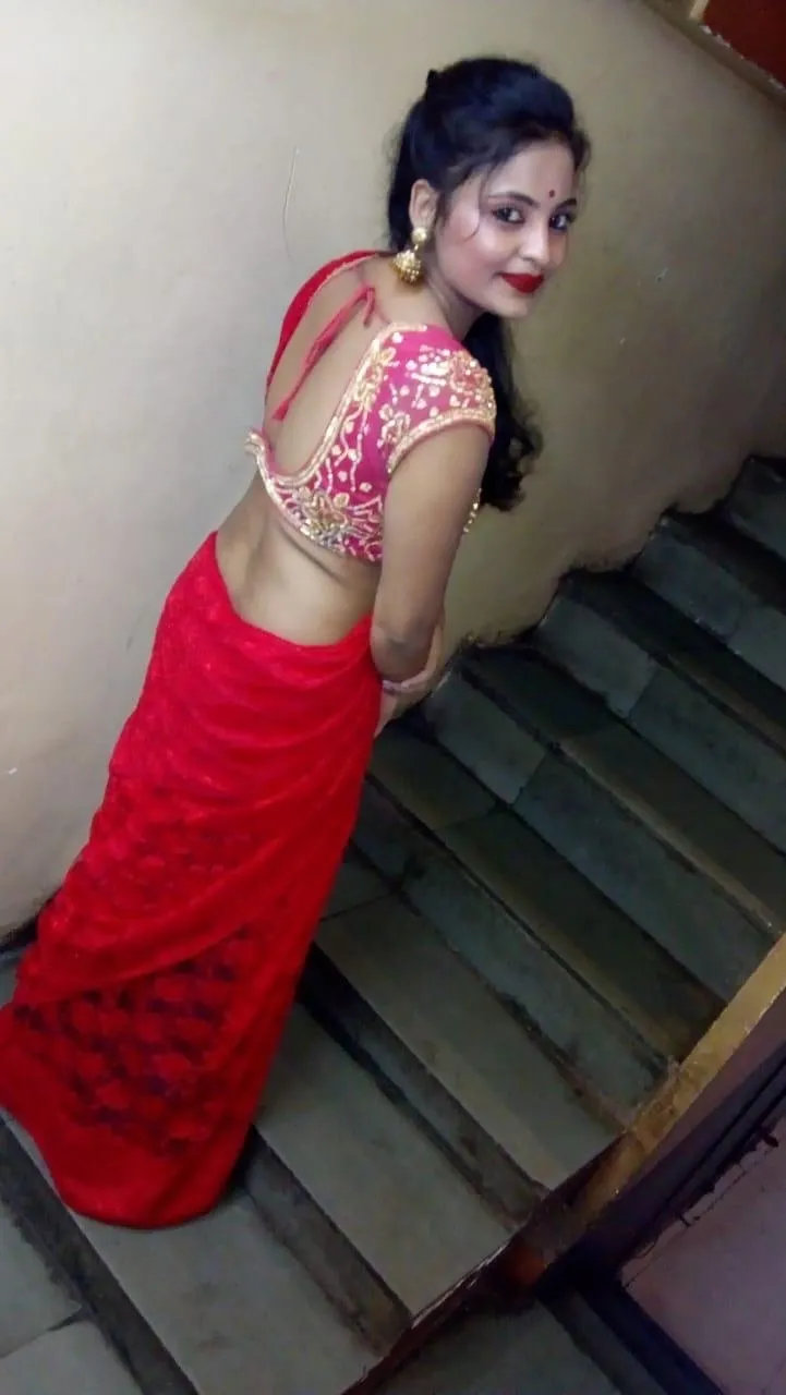 A Sexy Newly Married Call Girl Here in Noida with a Big Ass and Boobs Gallery Photo